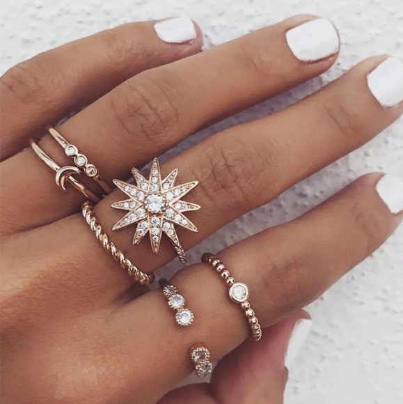 Jewelry - BOHO STYLE RING SET GOLD